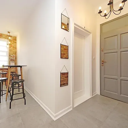 Homestay Glowna Osobowa Podjazd Gdynia
